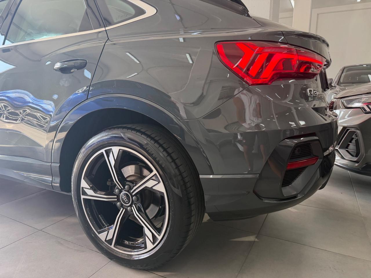Audi Q3 2.0 150 cv SPORTBACK S line FINANZIABILE