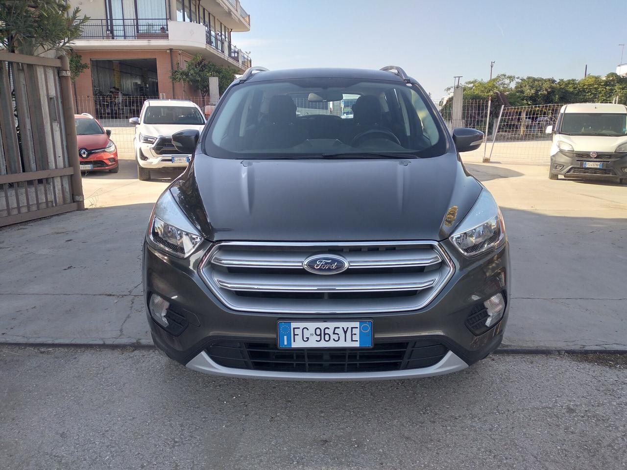 Ford Kuga 1.5 TDCI 120 CV S&S 2WD Titanium