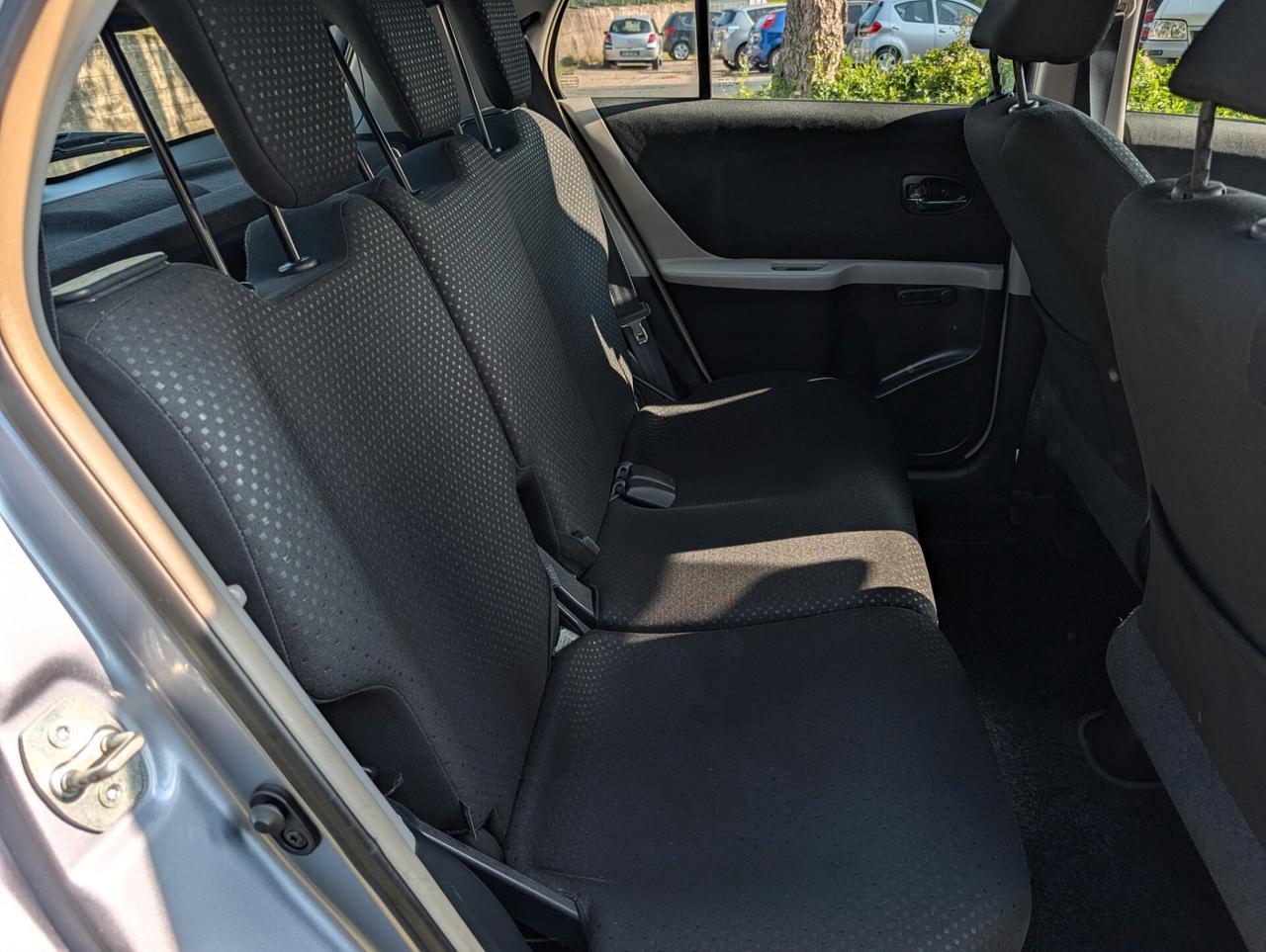 Toyota Yaris 1.0 5 porte Sol UNICO PROPRIETARIO TAGL. CERT.