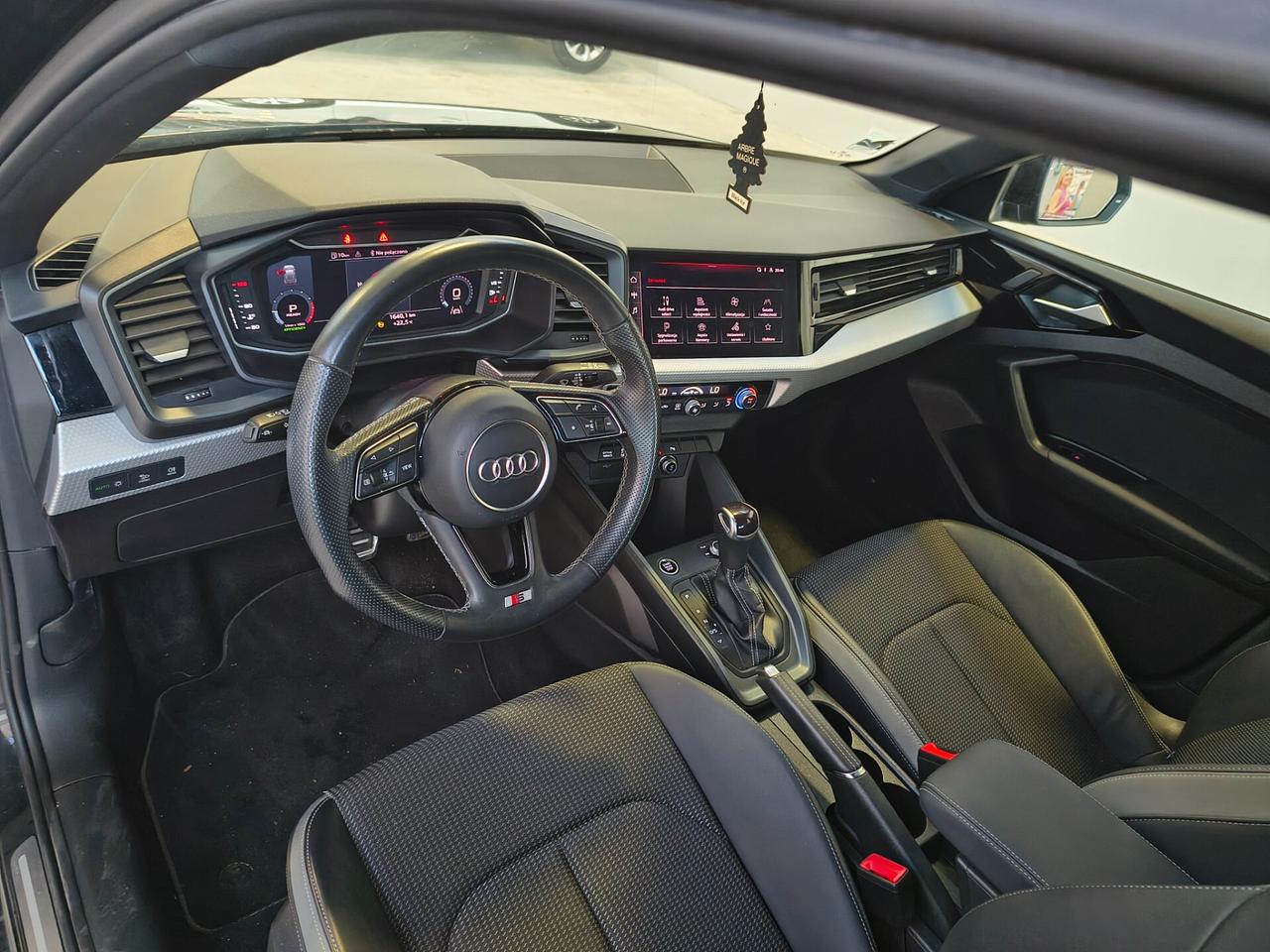 Audi A1 SPB 30 TFSI S tronic line edition