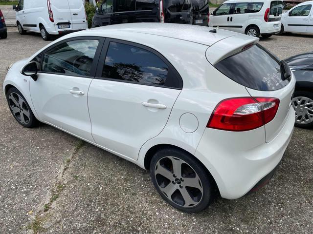 KIA Rio 1.4 CRDi 5p. Cool