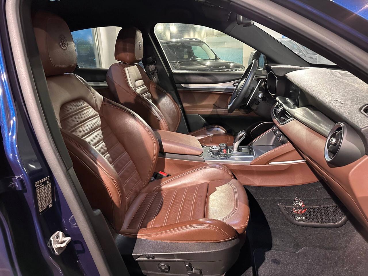 Alfa Romeo Stelvio 2.2 T 210CV AT8 Q4 Lusso