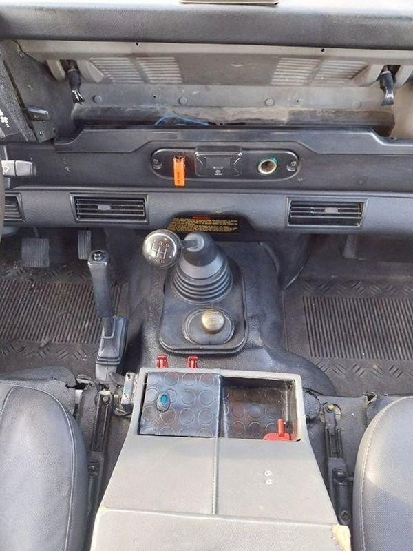 Land Rover Defender V 1990 110/130 110 2.5 crew cab td5 122 cv
