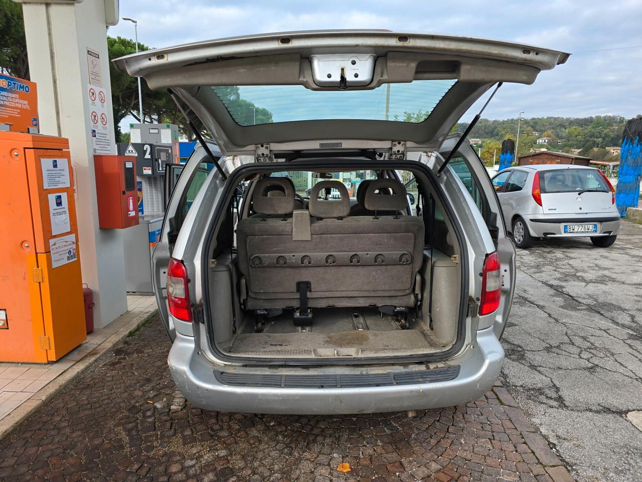 Chrysler Voyager 2.5 CRD cat SE con 342.000km