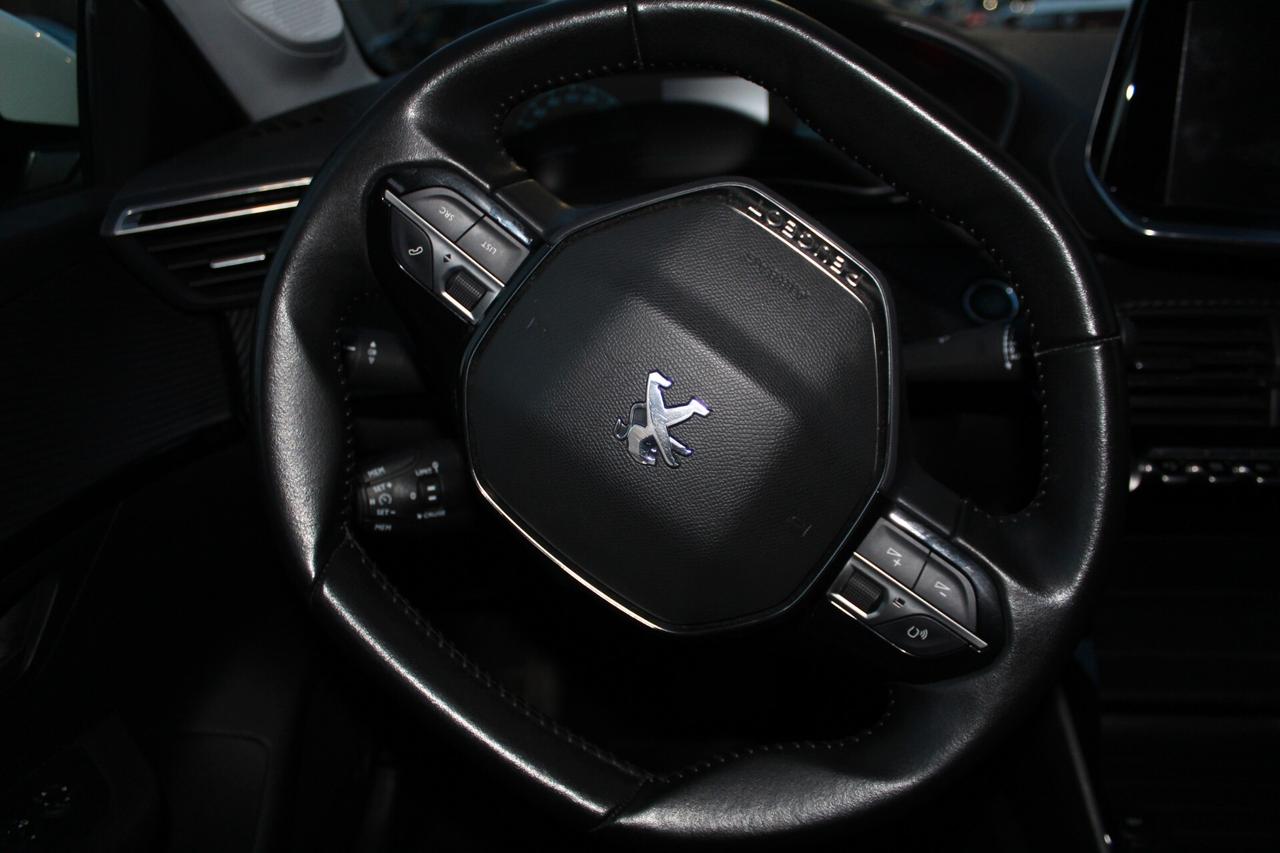 Peugeot 208 motore elettrico 136 CV 5 porte Active Pack