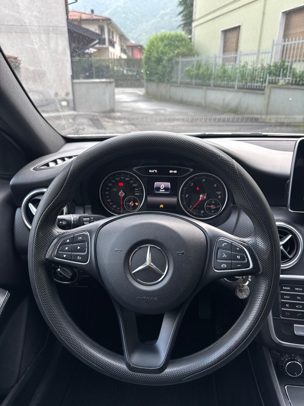 Mercedes-benz A 180 d Executive