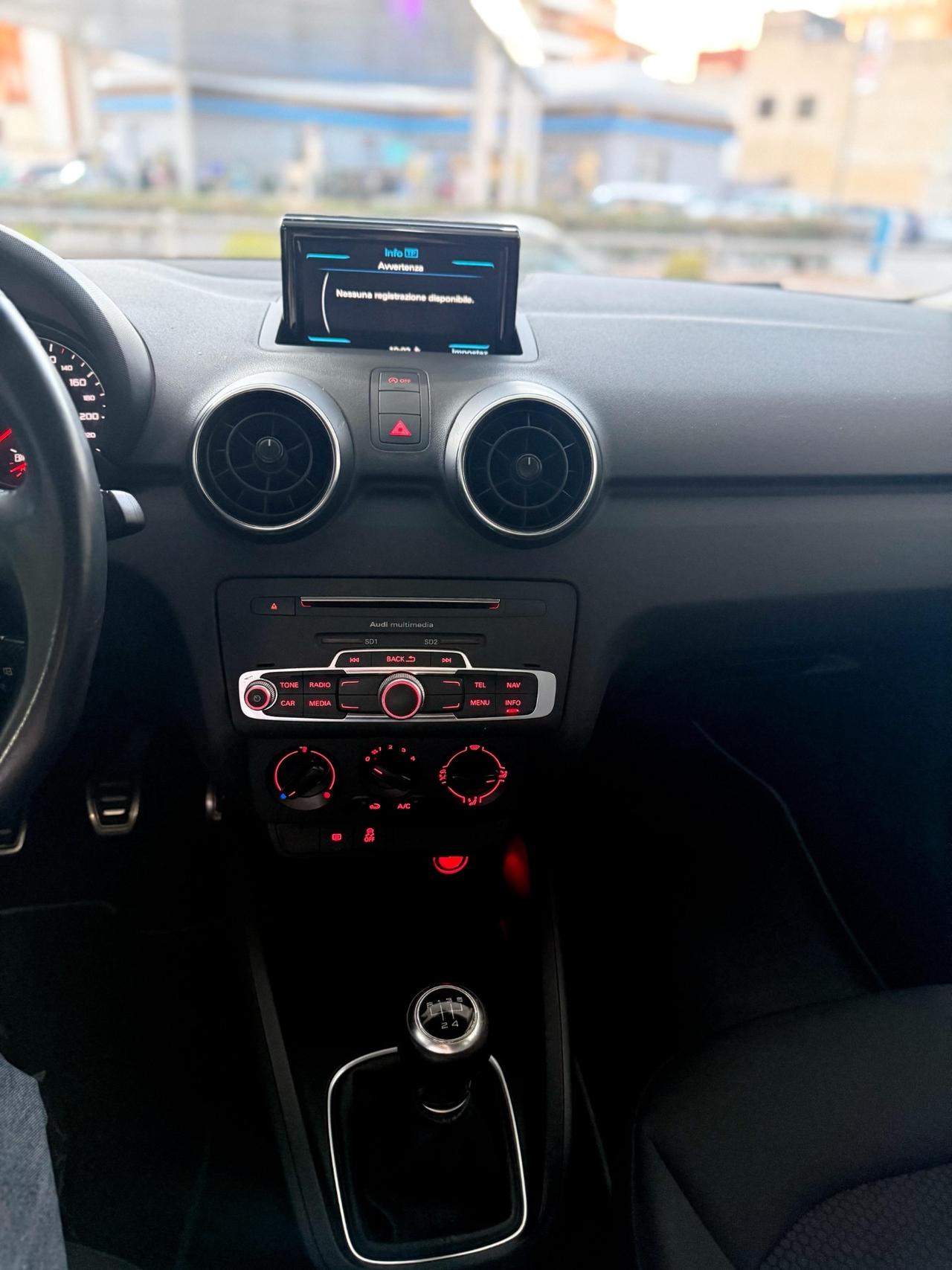 Audi A1 SPB 1.6 TDI 116 CV Metal plus