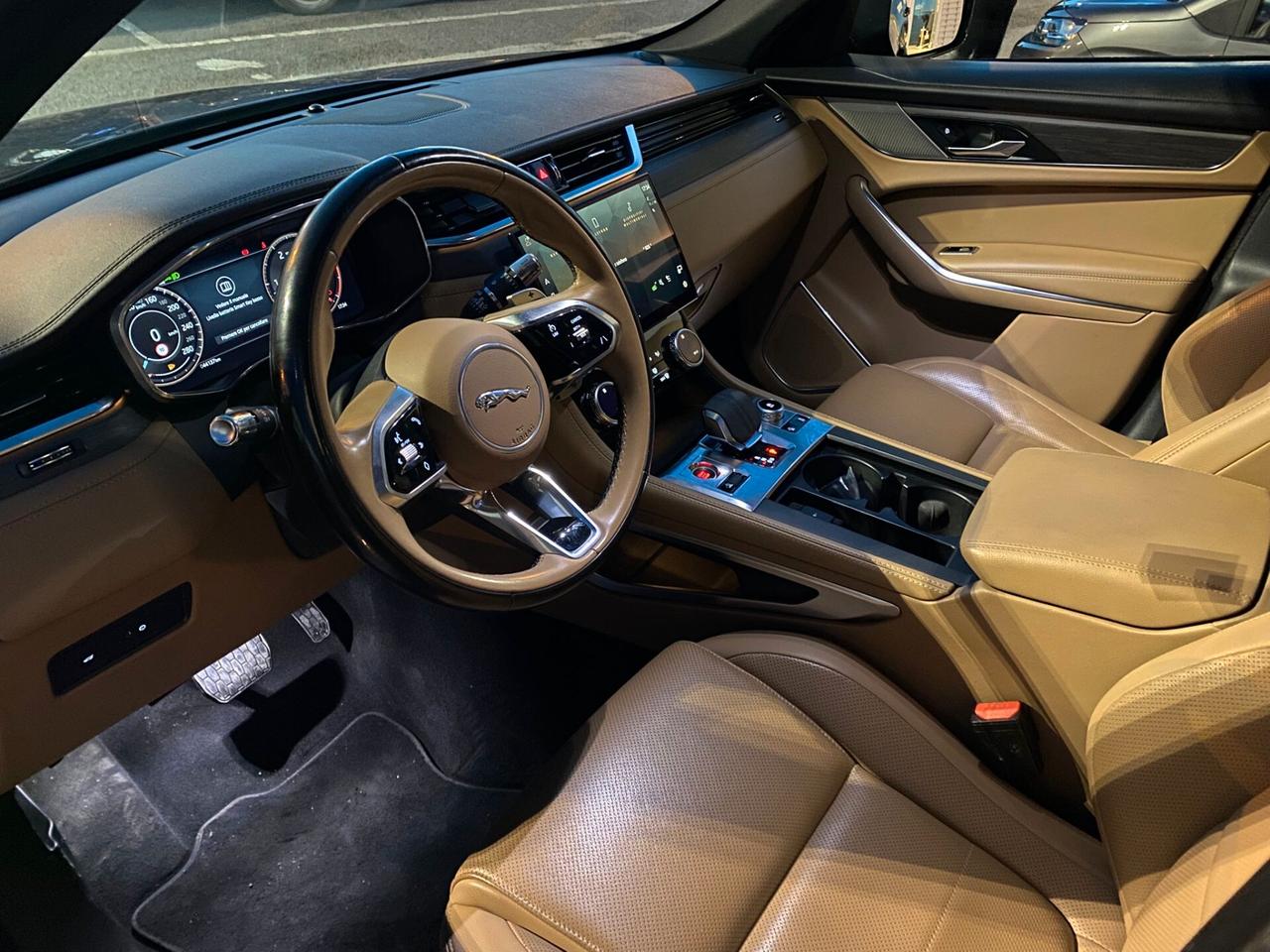 Jaguar F-Pace 2.0 D 204 CV AWD aut. SE