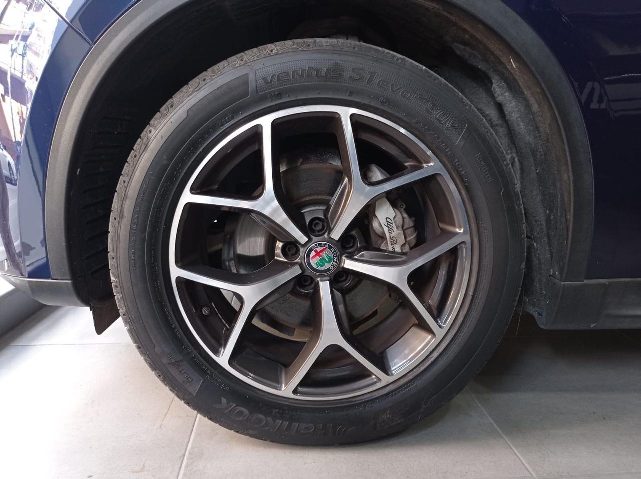 Alfa Romeo Stelvio 2.2 Turbodiesel 210 CV AT8 Q4 Executive 2018