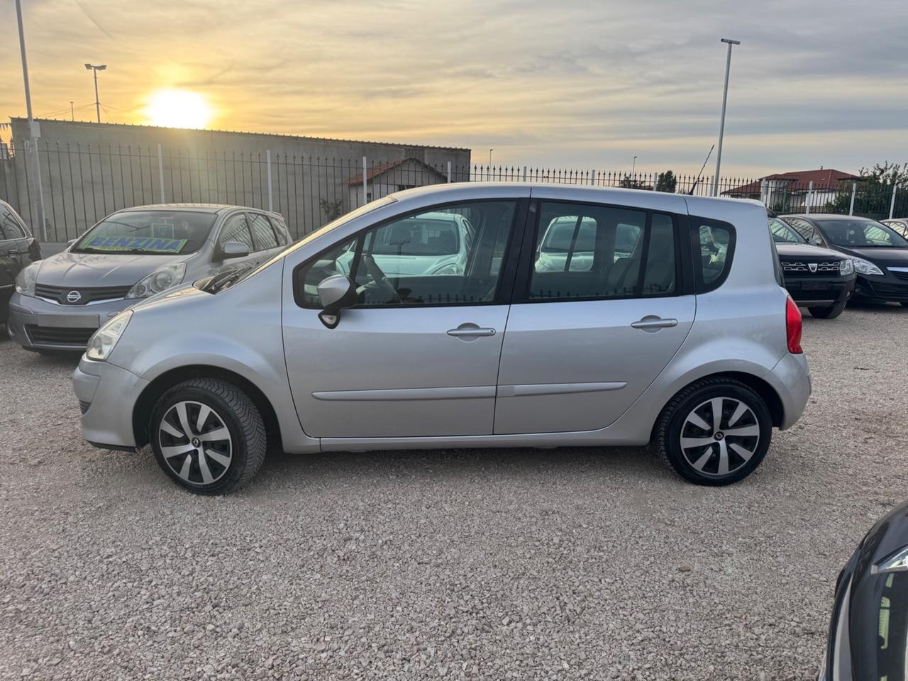 Renault Modus 1.2 16V Wave