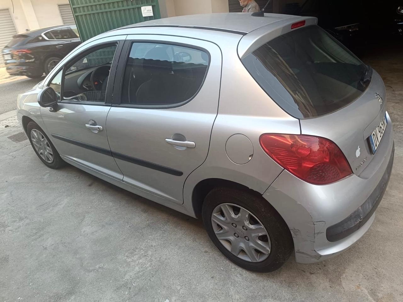 Peugeot 207 1.4 8V 75CV 5p. Energie Sport ECO GPL