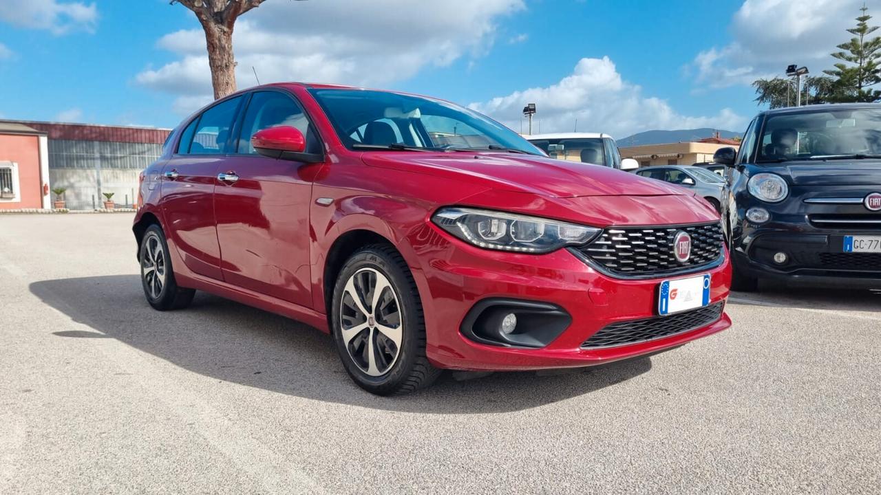 Fiat Tipo 1.6 Mjt S&S 5 porte S-Design
