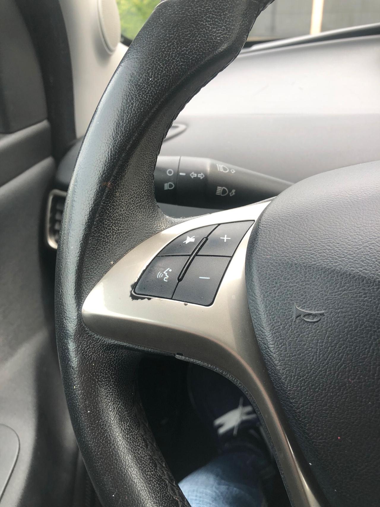 Lancia Ypsilon 1.2 69 CV 5 porte Elefantino Blu