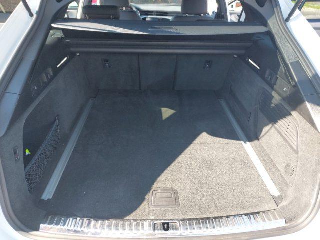 AUDI A6 Avant 40 2.0 TDI quattro ultra S tronic S line