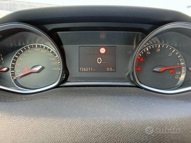 PEUGEOT 308 BlueHDi 130 S&S SW Allure