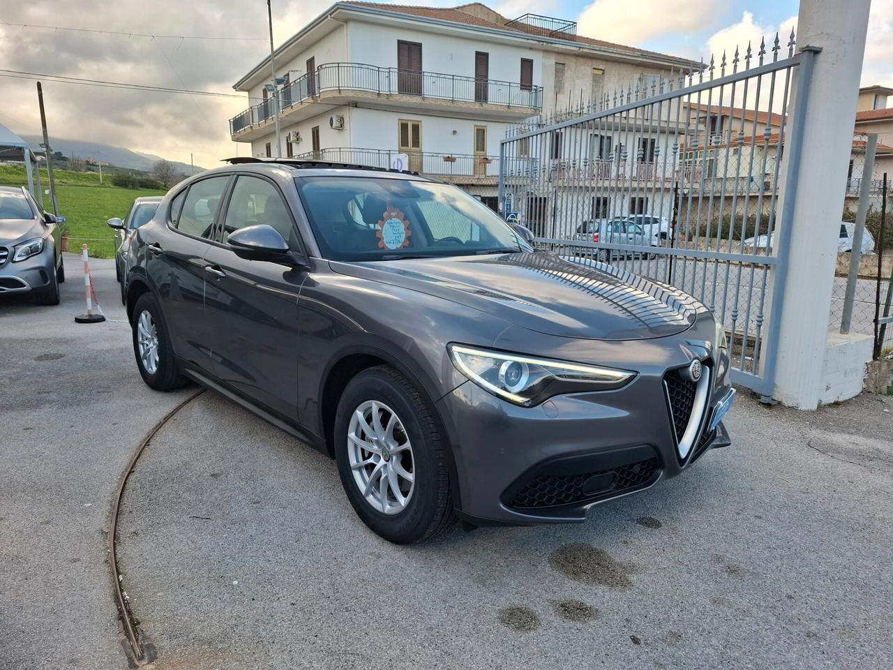 Alfa Romeo Stelvio 2.2 jtdm 160cv Tetto Apr-2019