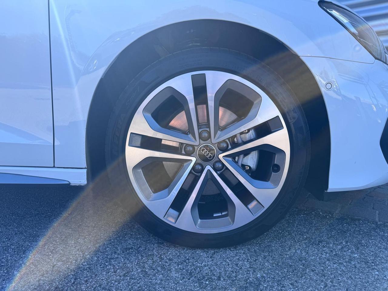 AUDI A3 SPORTBACK TFSIe S-TRONIC S-LINE EDITION
