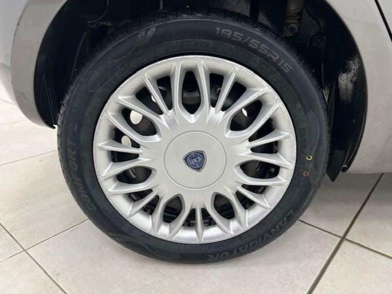 Lancia Ypsilon III 2015 1.3 mjt Silver s&s 95cv