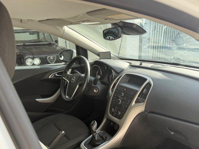 OPEL Astra 1.4 100CV 5 porte Cosmo