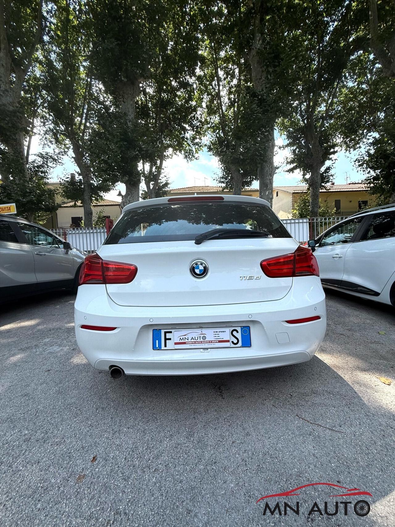 Bmw 116 116d 5p. Urban