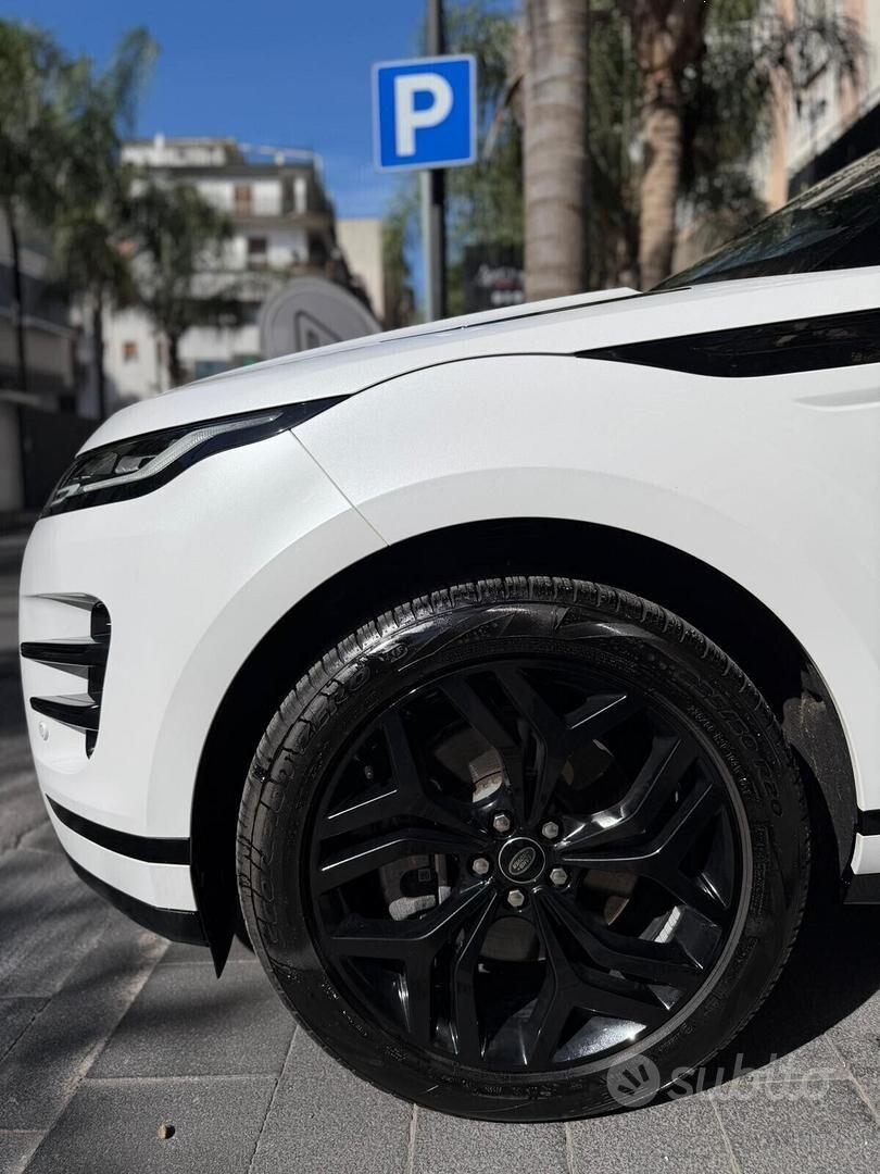 RANGE ROVER EVOQUE 163 CV MILD-HYBRID R-DYNAMIC