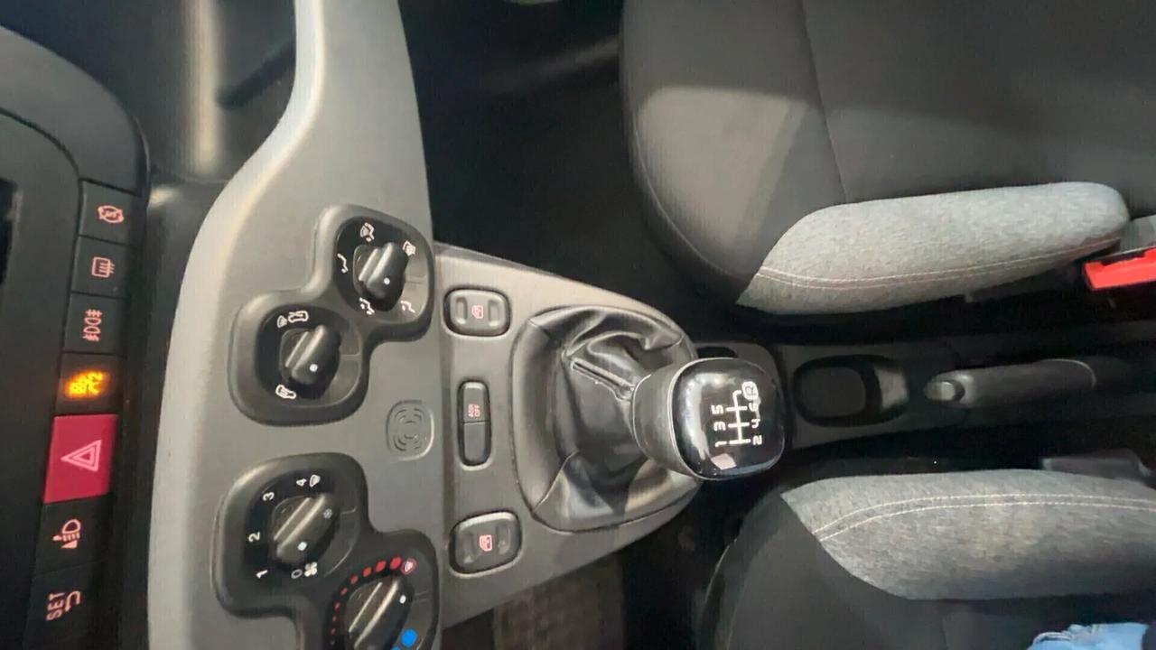 Fiat Panda 1.0 FireFly S&S Hybrid City Cross