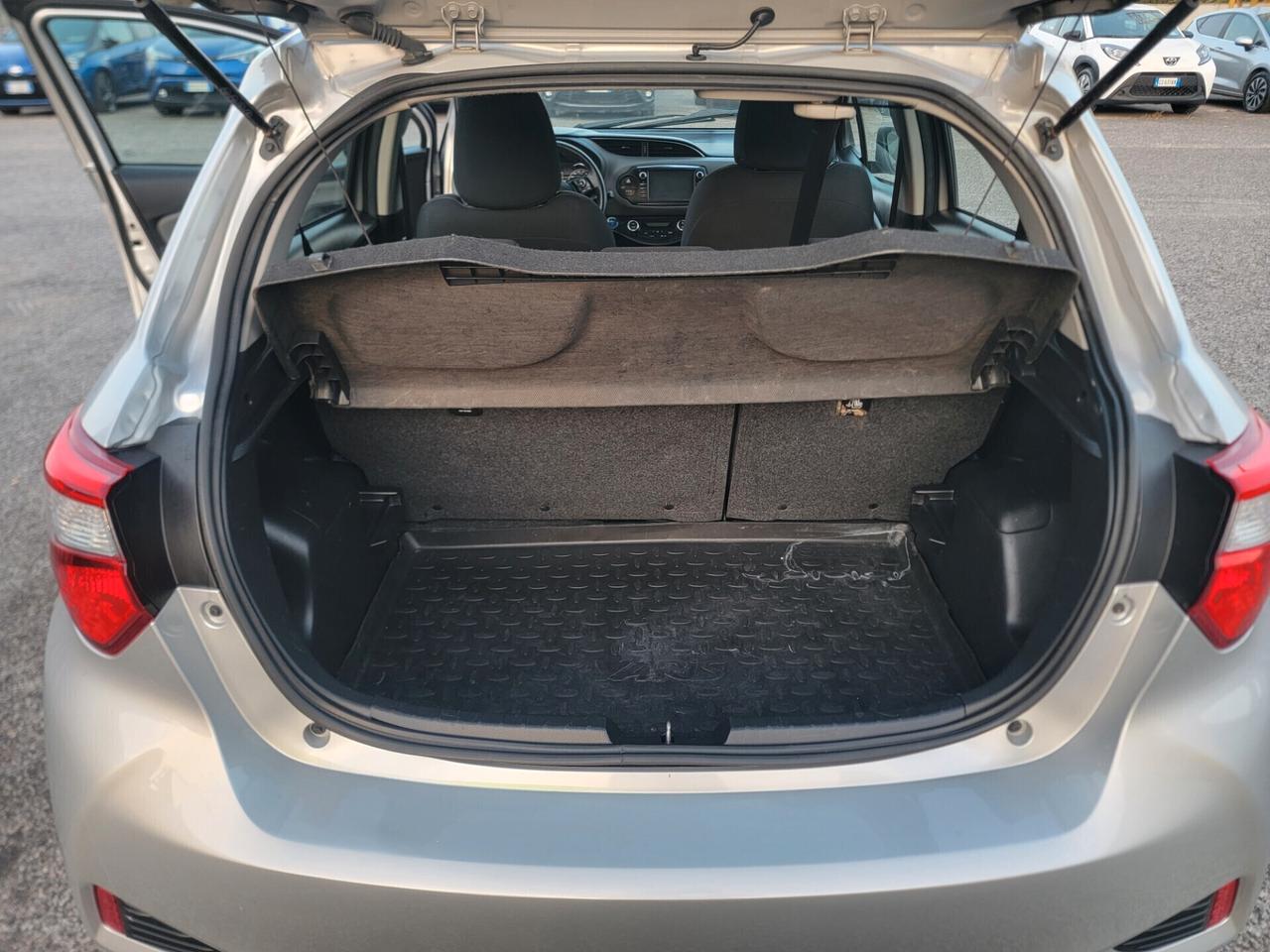 Toyota Yaris 1.5 Hybrid Active solo 62 mila km !