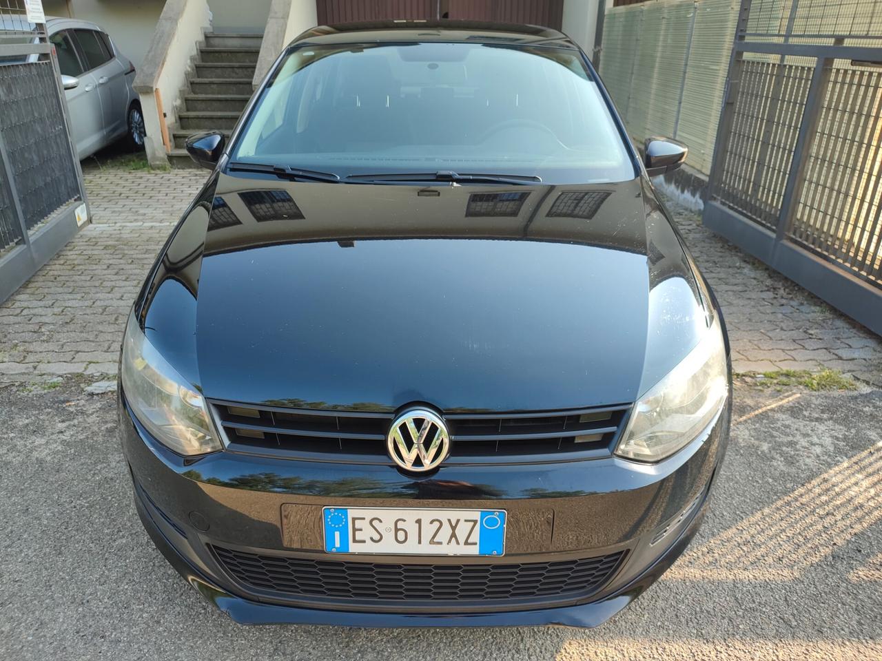 VOLKSWAGEN POLO 2014 1.2BENZINA GOMMATA ED TAGLIANDATA