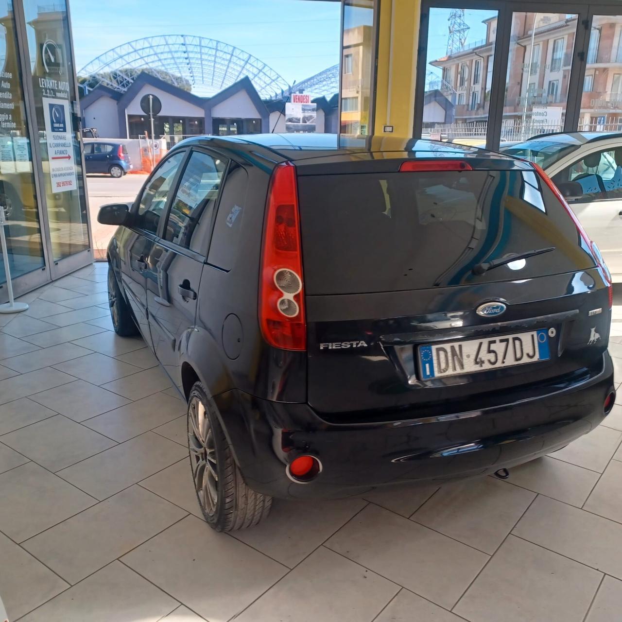 138488 KM NEOPATENATI FIESTA 1.4 TDI OTTIME CONDIZIONI