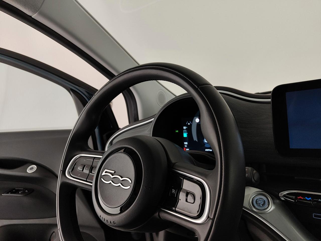 Fiat 500 500e Berlina 42 kWh Icon