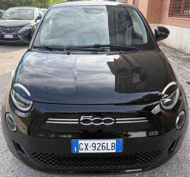 FIAT 500e Berlina 42 kWh