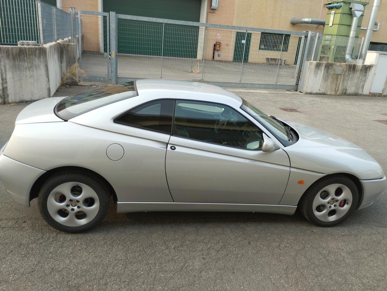 Alfa Romeo GTV 3.0i V6 24V cat