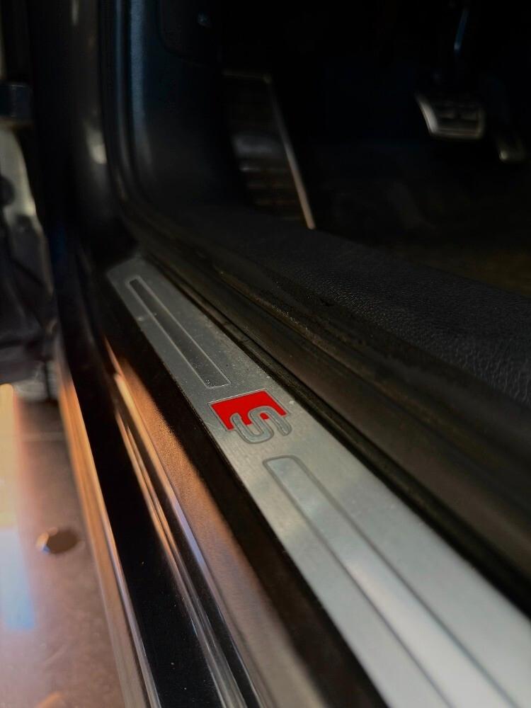 Audi Q3 35 2.0 TDI S line edition quattro s-tronic