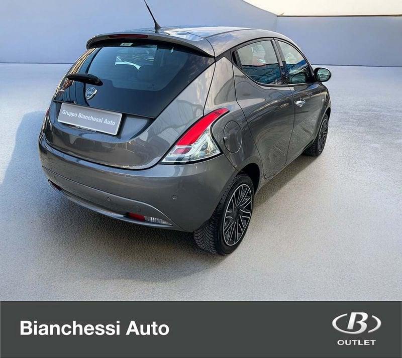 Lancia Ypsilon 1.2 69 CV 5 porte S&S Gold