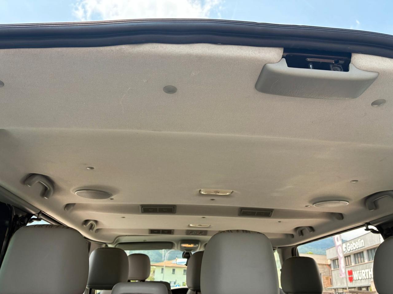 Nissan Primastar 2.0 DCI 115CV 9 POSTI