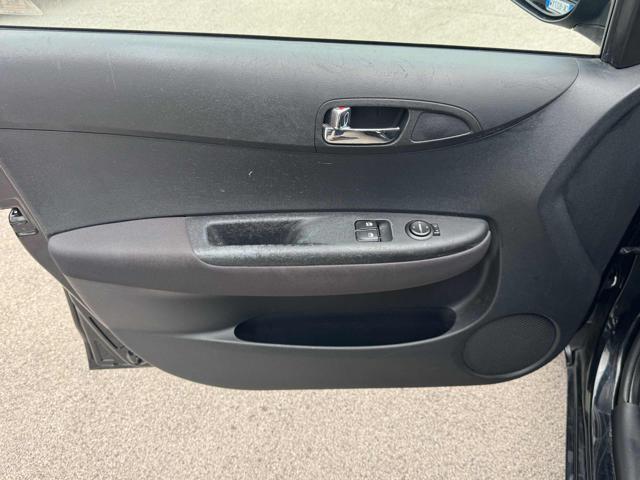 HYUNDAI i20 1.2 77CV 80MILA KM OK NEOPATENTATI
