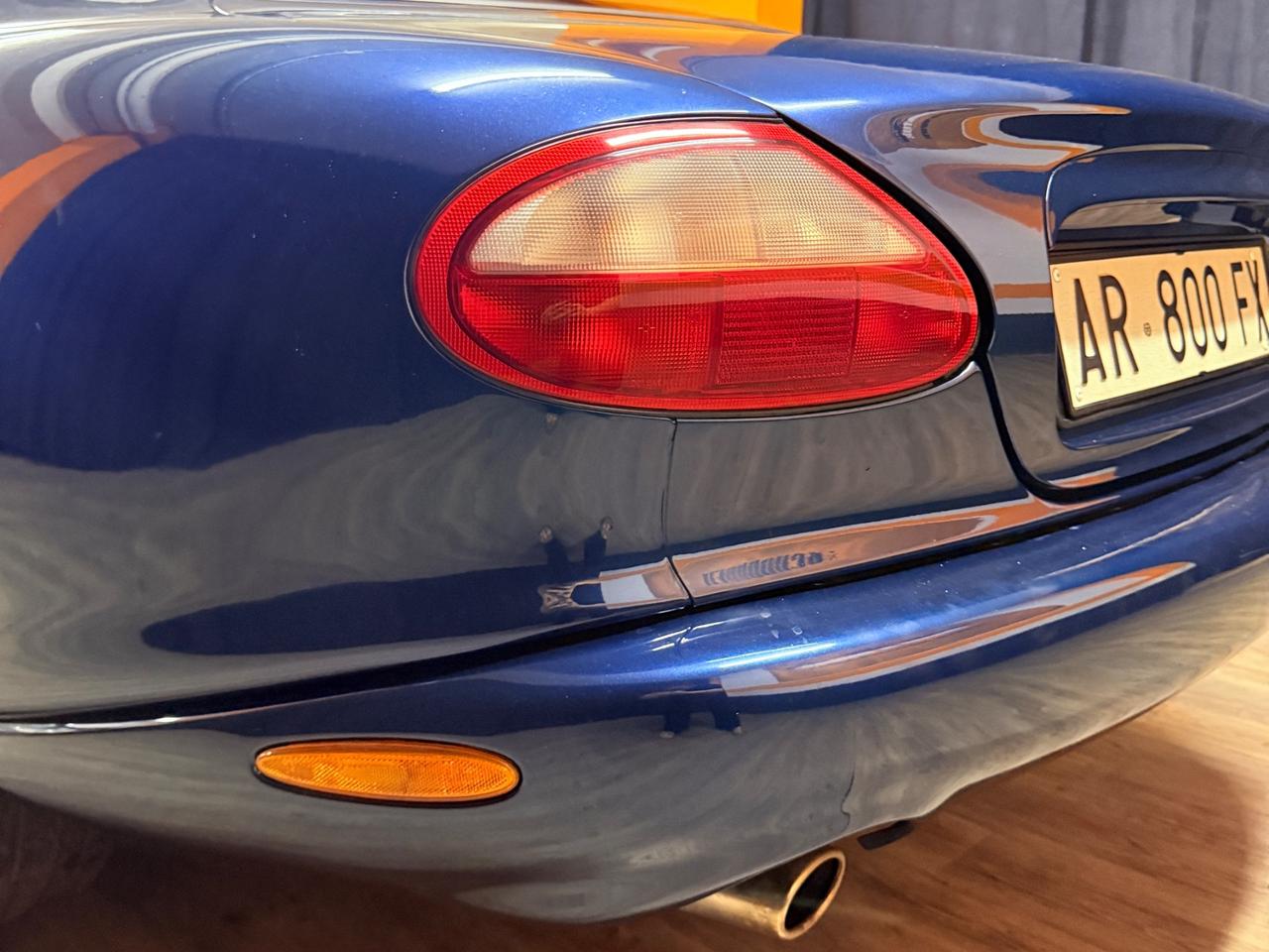 JAGUAR XK8 ISCRITTA ASI CON SOLI 78.430 KM IN CONDIZIONI DA VETRINA