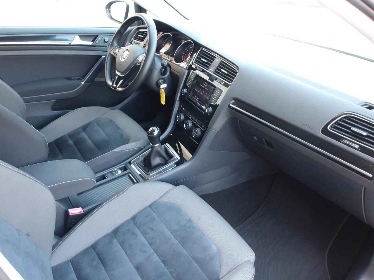 Volkswagen Golf 5 Porte Golf 5p 1.6 tdi Highline 110cv