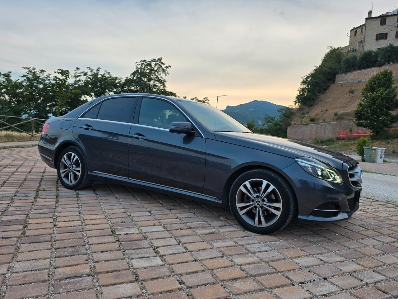 Mercedes-benz E 220 BlueTEC Sport
