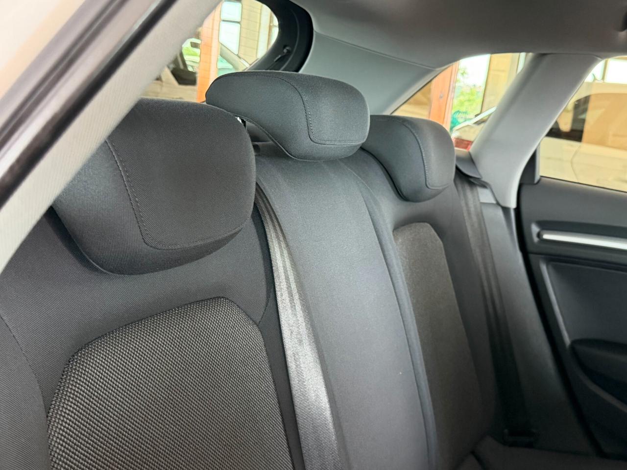 Audi A3 SB 30 1.6 TDI 115 cv. BUSINESS (Nav)