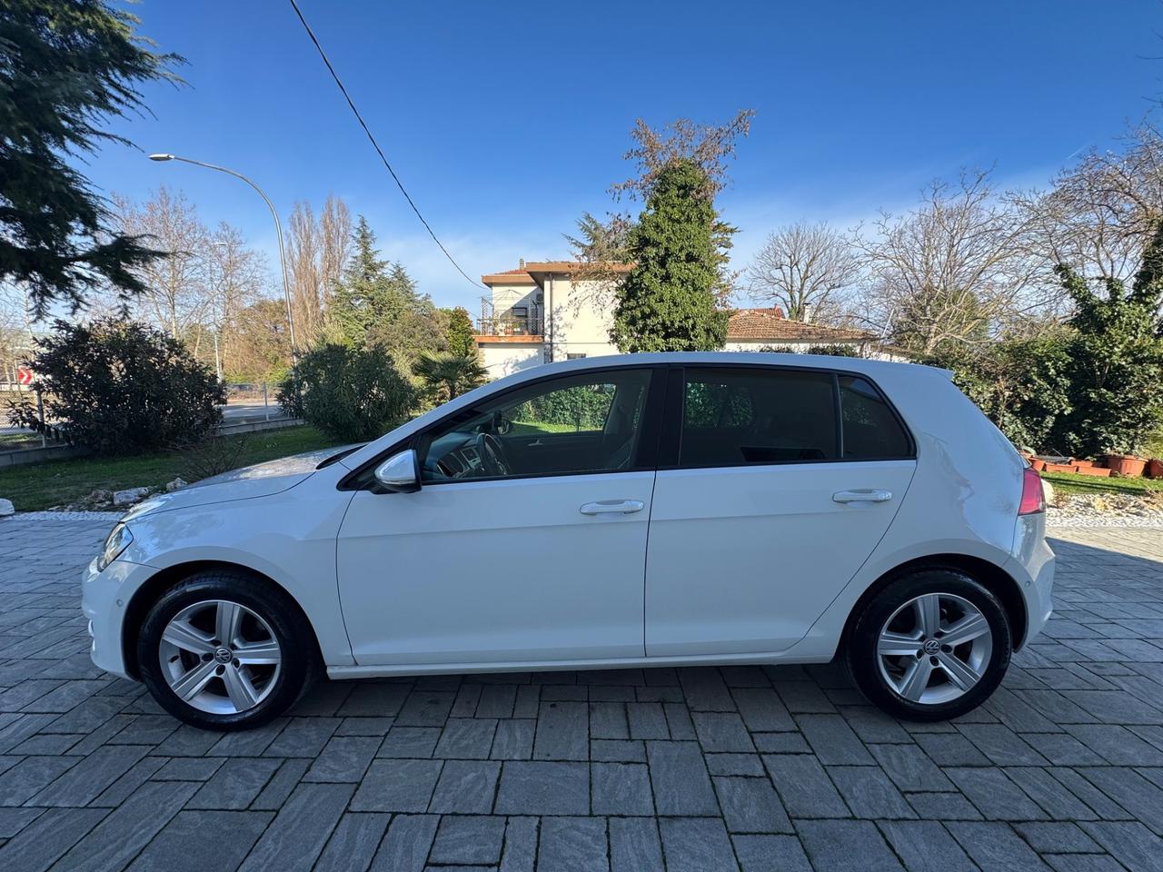 Volkswagen Golf 1.6 TDI Comfortline OK NEOPATENTATI