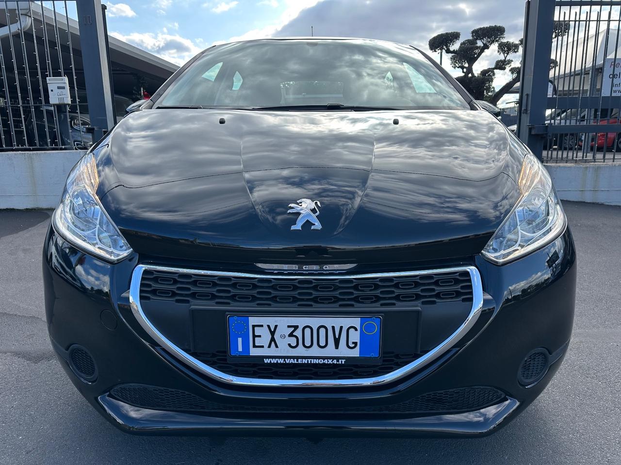 Peugeot 208 1.4 HDi 68 CV 5 porte Active