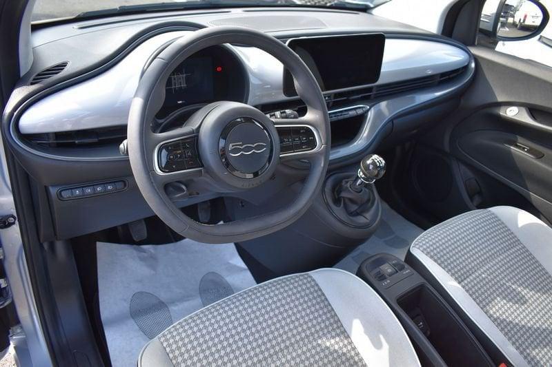 FIAT 500 Hybrid Hybrid Torino