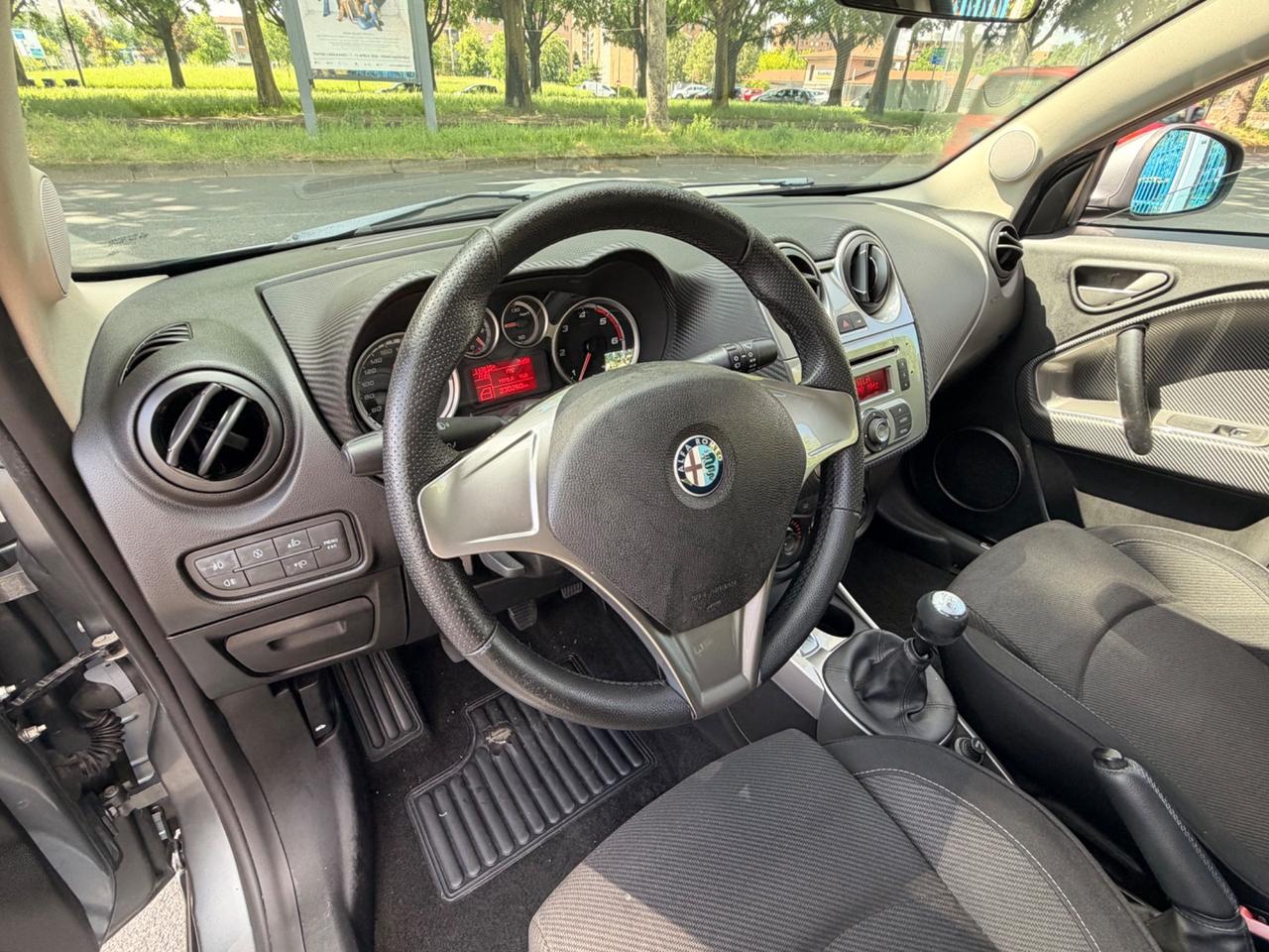 Alfa Romeo MiTo 1.3 JTDm-2 95 CV S&S Distinctive