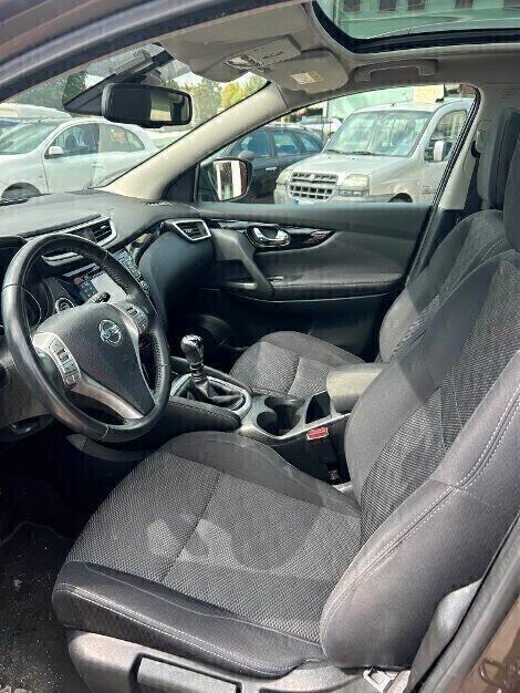Nissan Qashqai 1.5 dCi Tekna 5 Porte