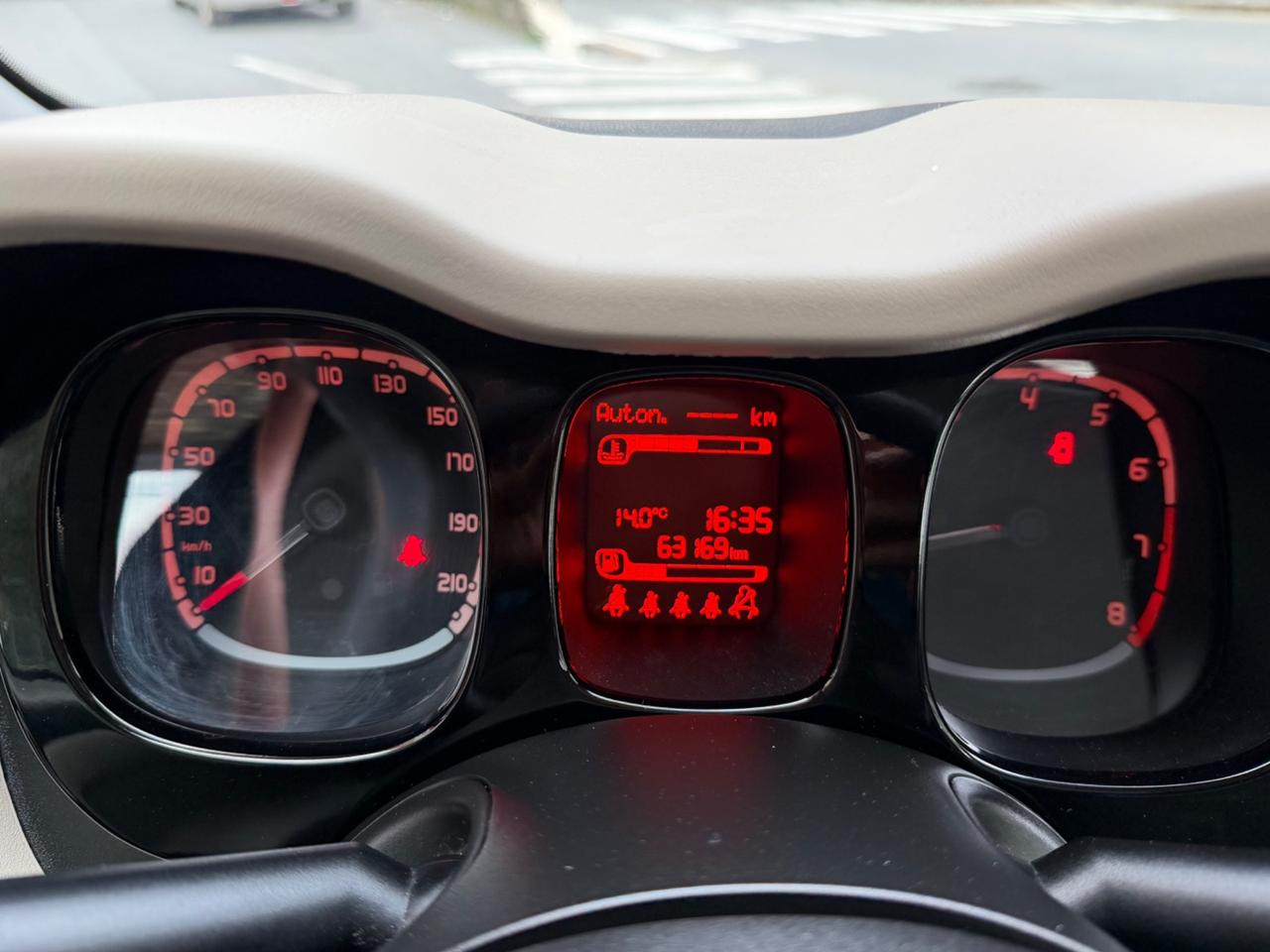 FIAT PANDA 900 LOUNGE 4X4 NEOPATENTATI KM 63 MILA !!!