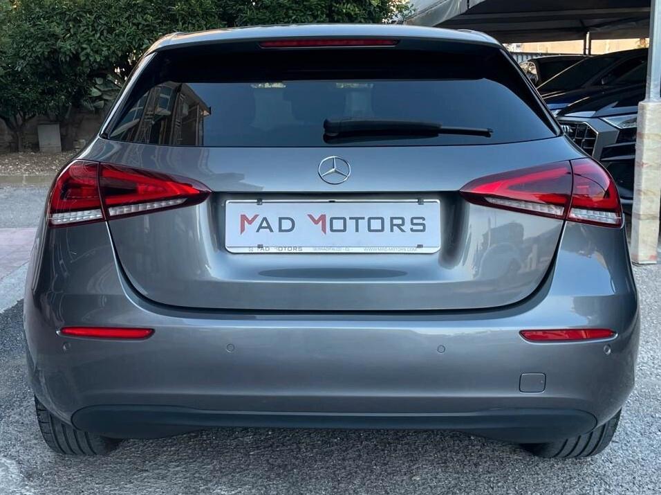 Mercedes-benz A 180 AMG Premium 2019