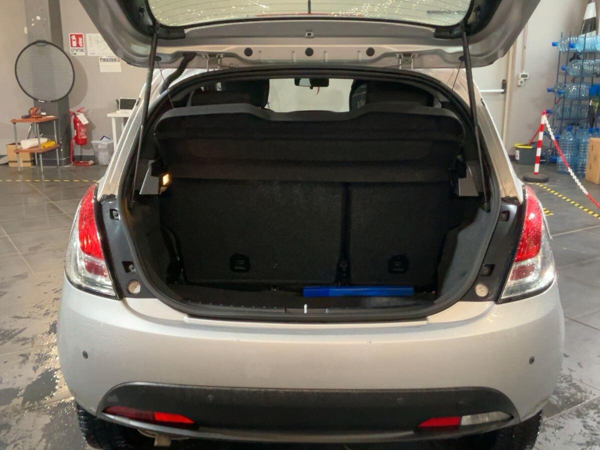 Lancia Ypsilon 1.3 MJT 16V 95 CV 5 porte S&S Gold
