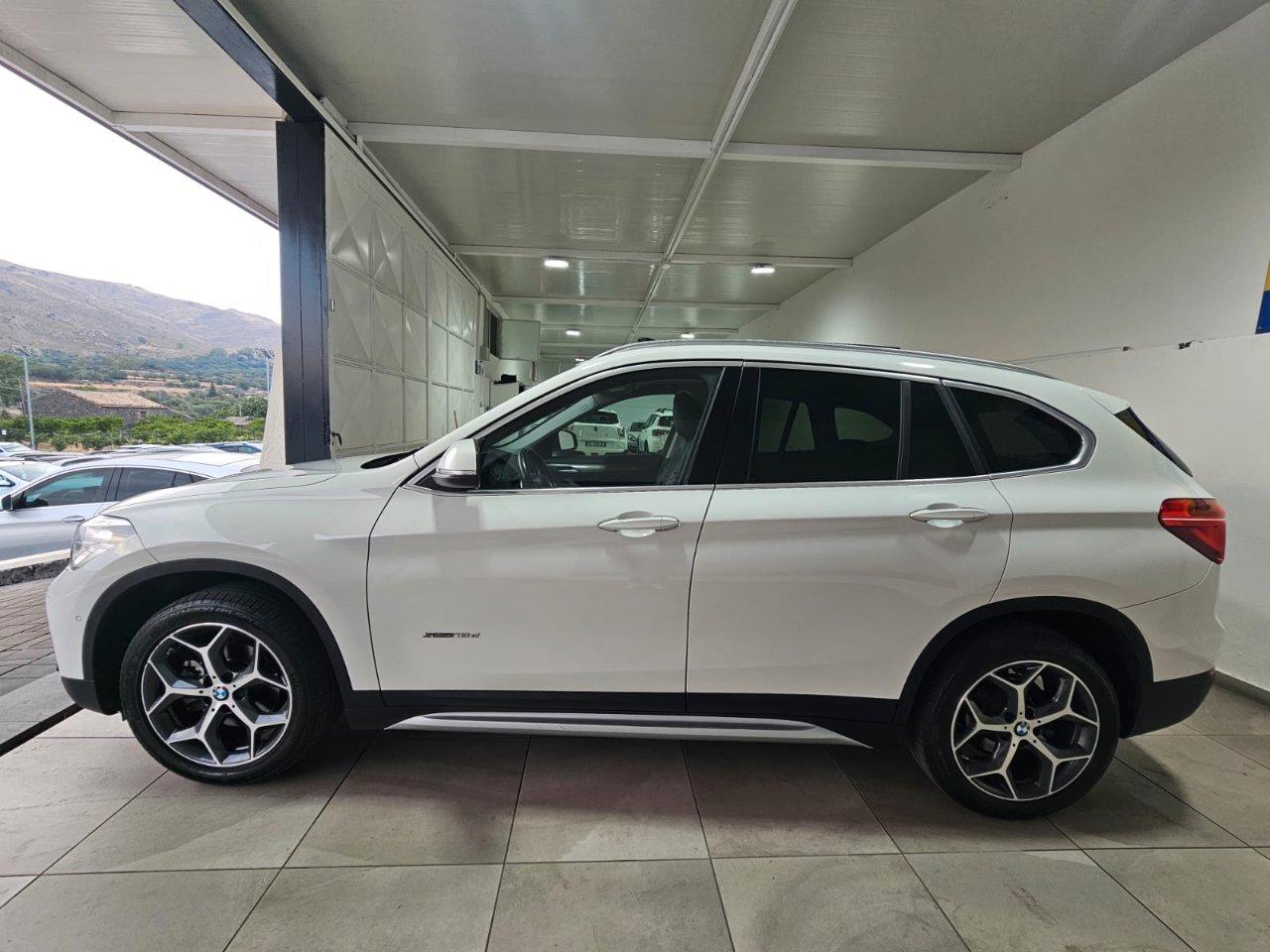 BMW X1 sdrive18d xLine auto + TETTO APRIBILE