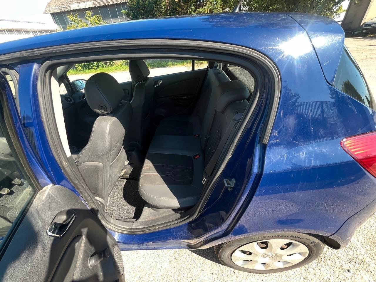 Opel Corsa 1.2 5 porte Metano